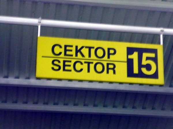 P1030700.jpg