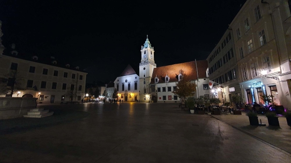 bratislava04.jpg