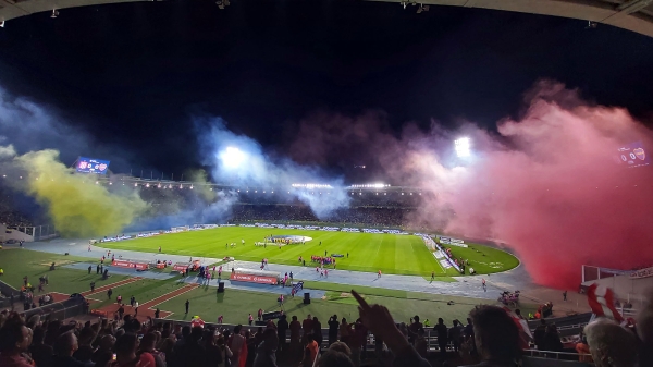estudiantescopasemi020.jpg