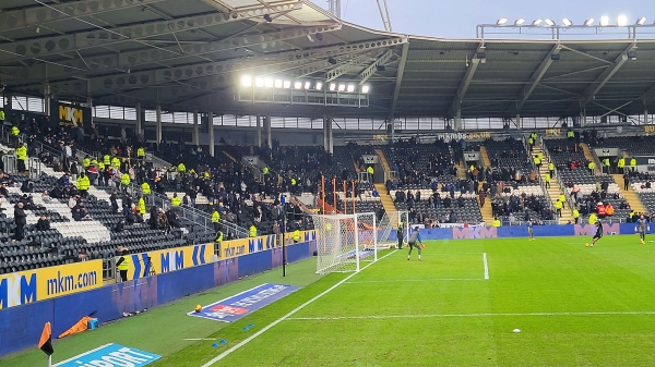 hull014.jpg